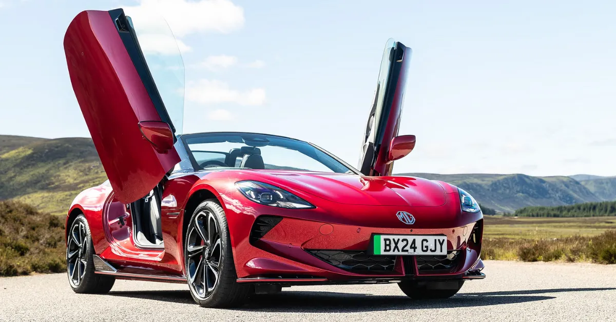 MG Cyberster: 3 सेकंड में 100 किमी की रफ्तार कारों की दुनिया का नया चैंपियन!