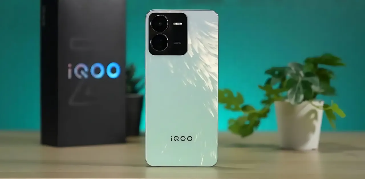 iQOO New Phone लॉन्च इनके दमदार फीचर्स और कीमत ने मचाई धूम iQOO Z9s